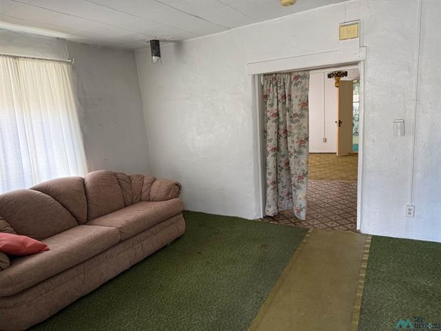 506 Blanchard St photo 3