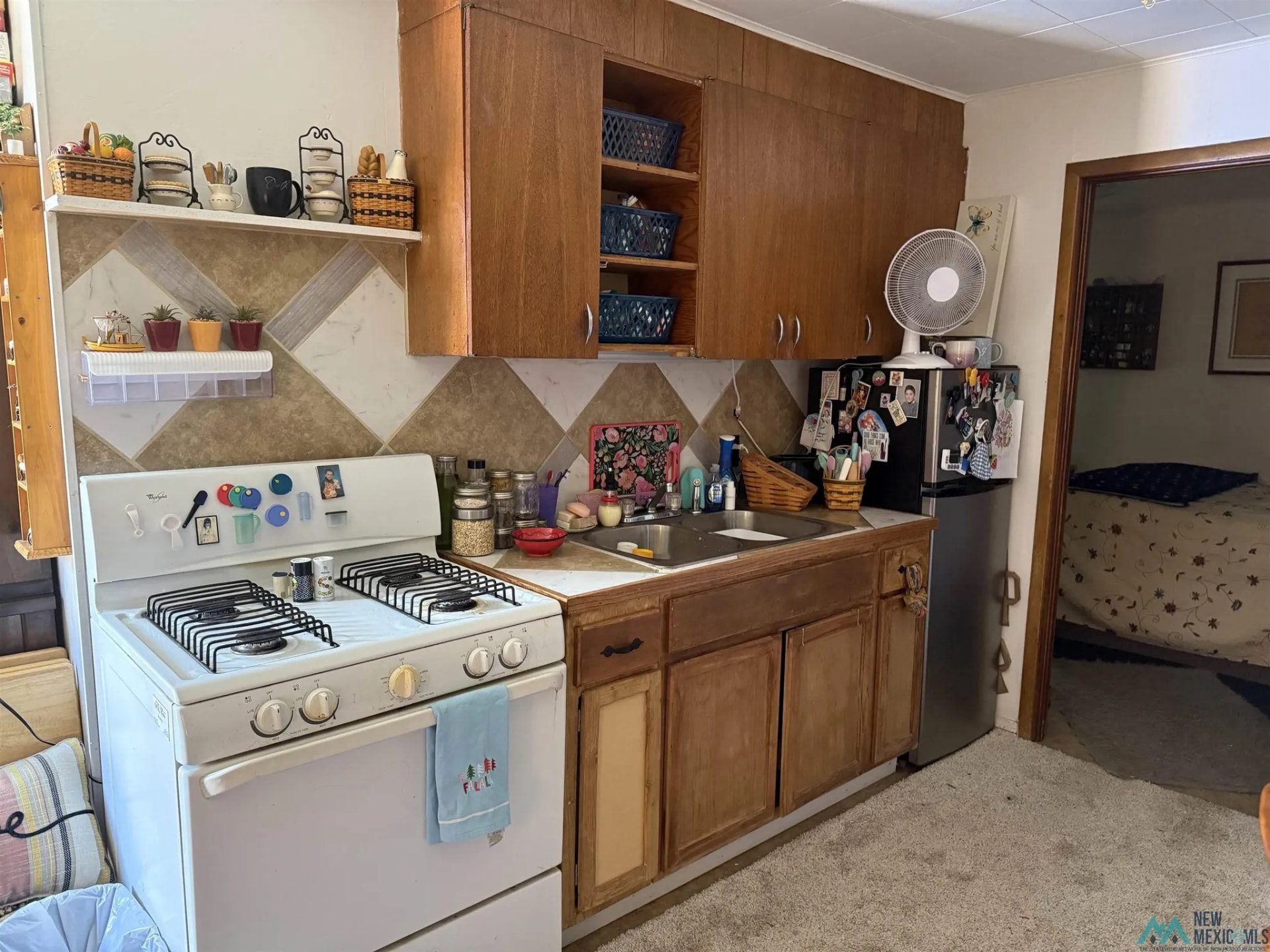 924 Seventh St photo 27