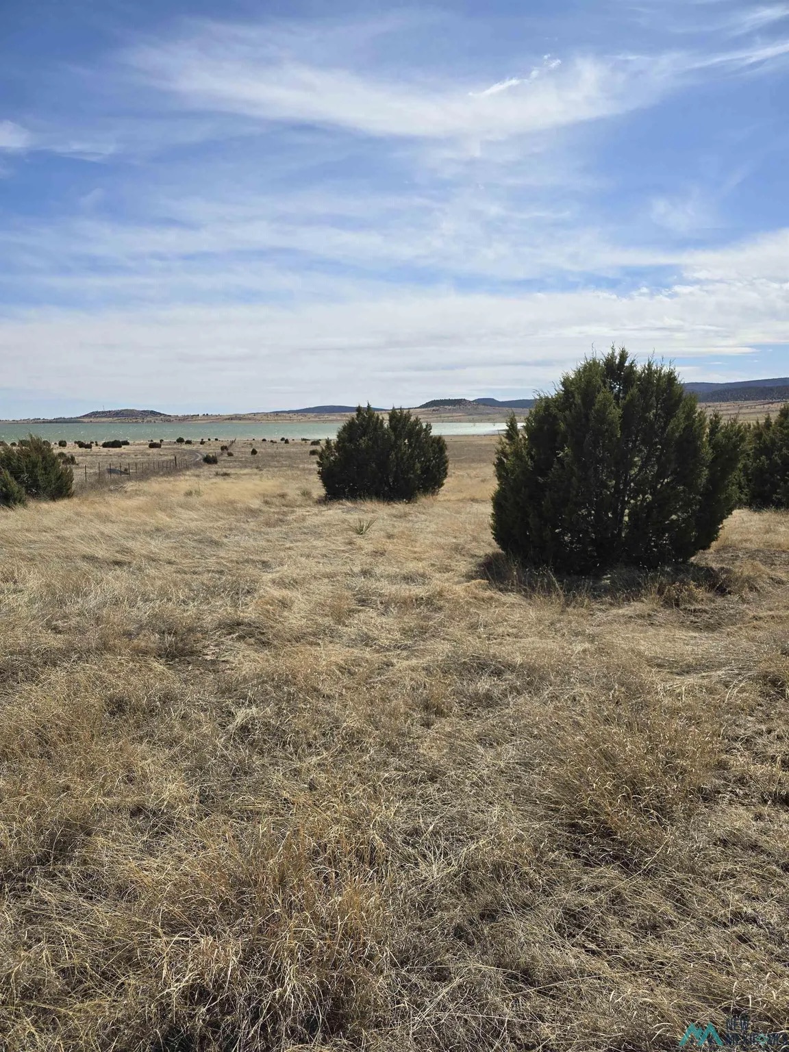 Home sold at 130 Lakeview Dr, Las Vegas, NM