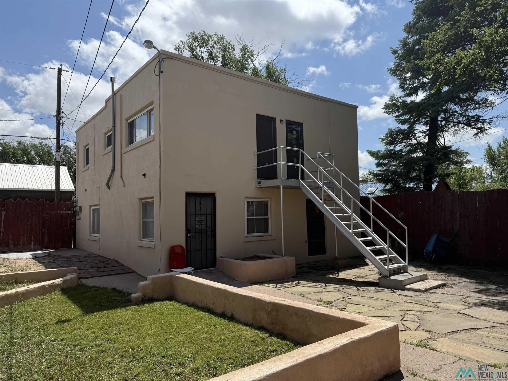 924 Seventh St photo 20